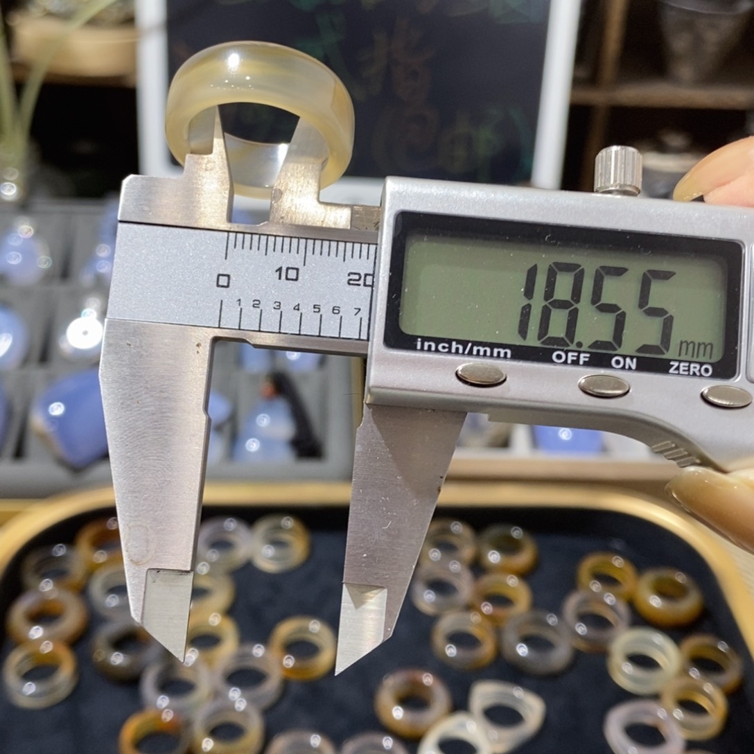 未镶嵌玛瑙/玉髓珠宝奇石