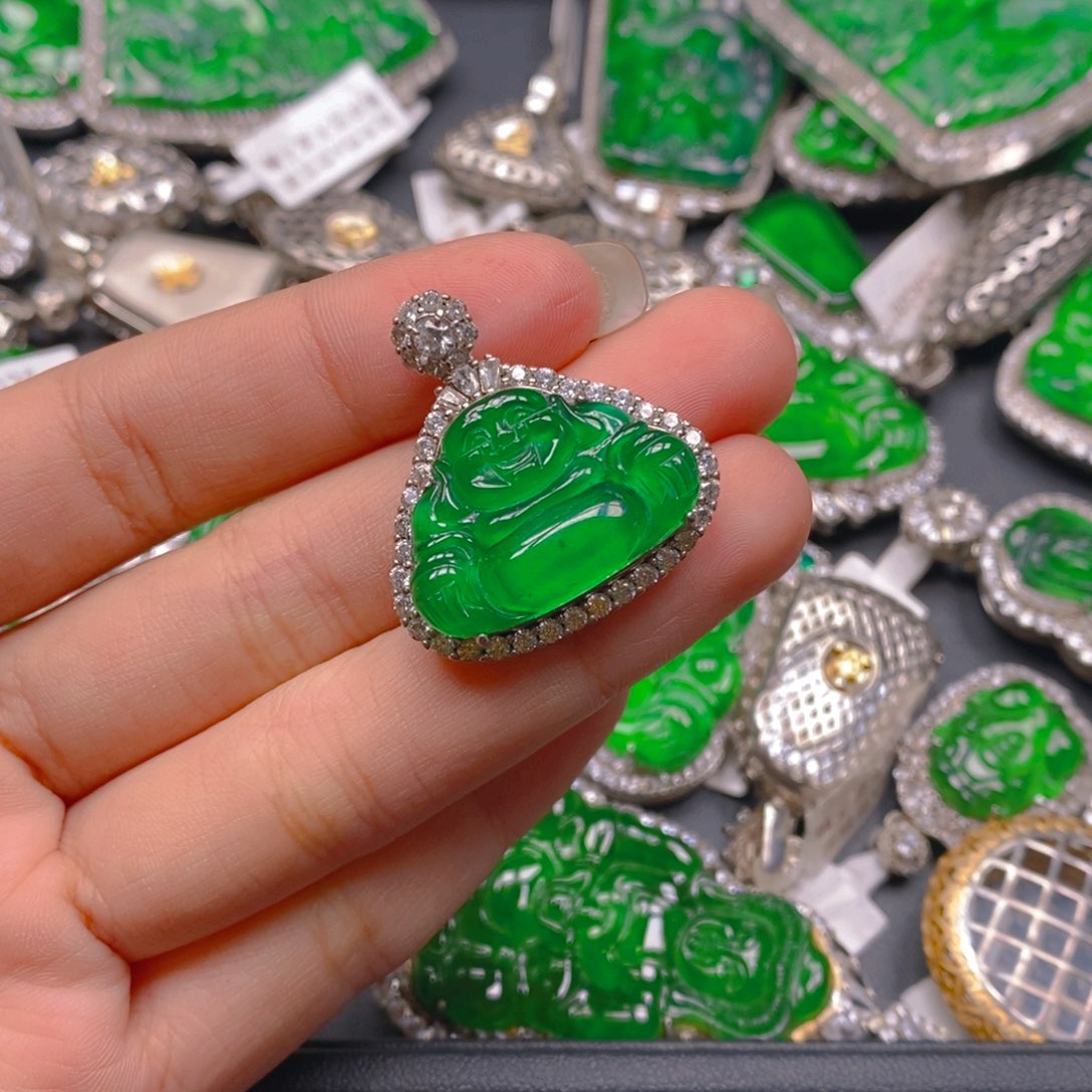 翡翠颈饰银S925镶嵌888888888