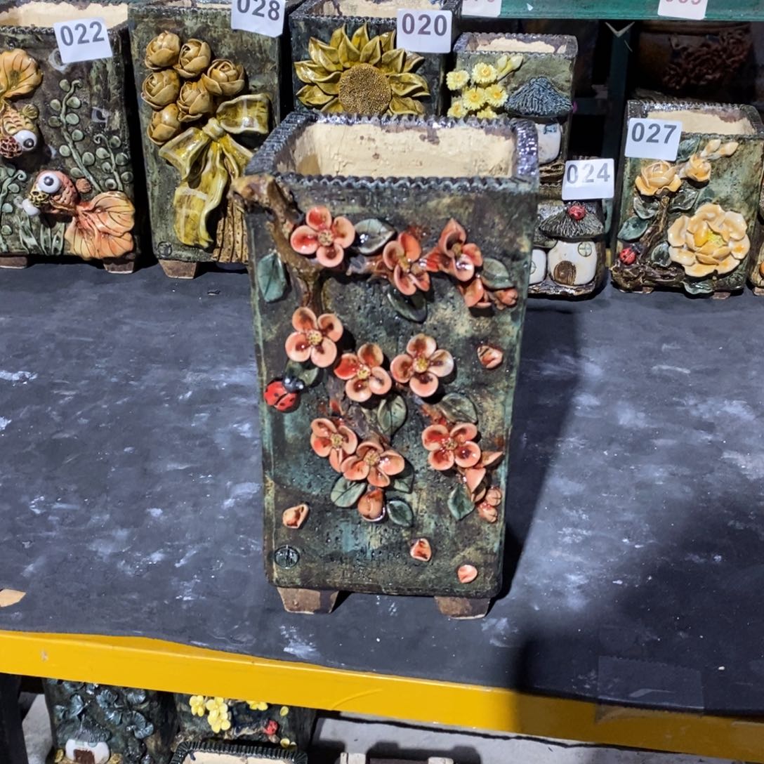 红陶青藤花器多肉花盆