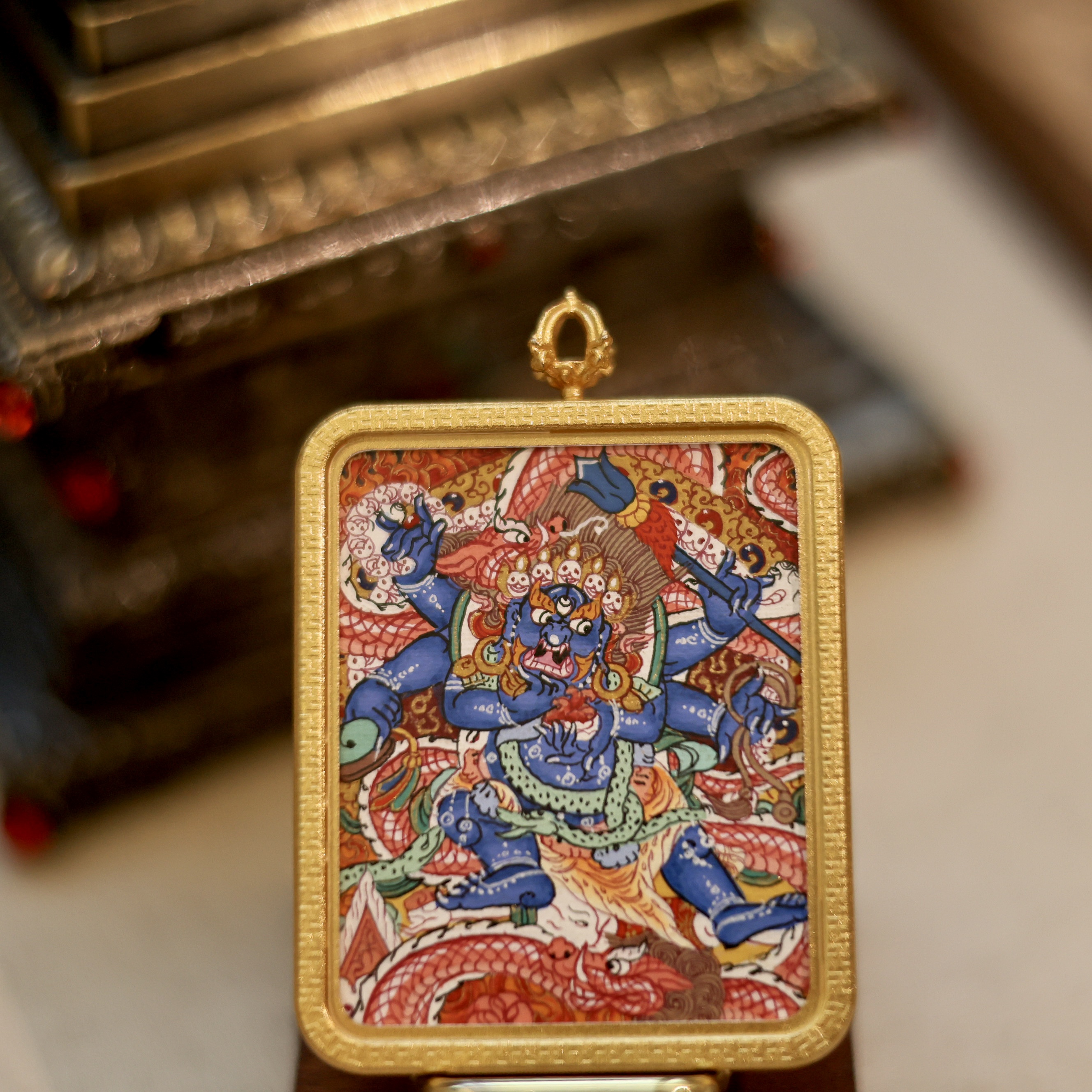 纯手绘大黑天粗矿砂唐卡吊坠