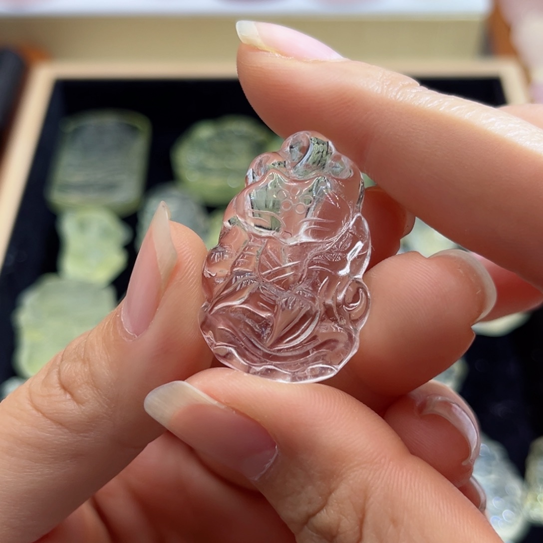 水晶颈饰银S925镶嵌万*白水文昌狐62