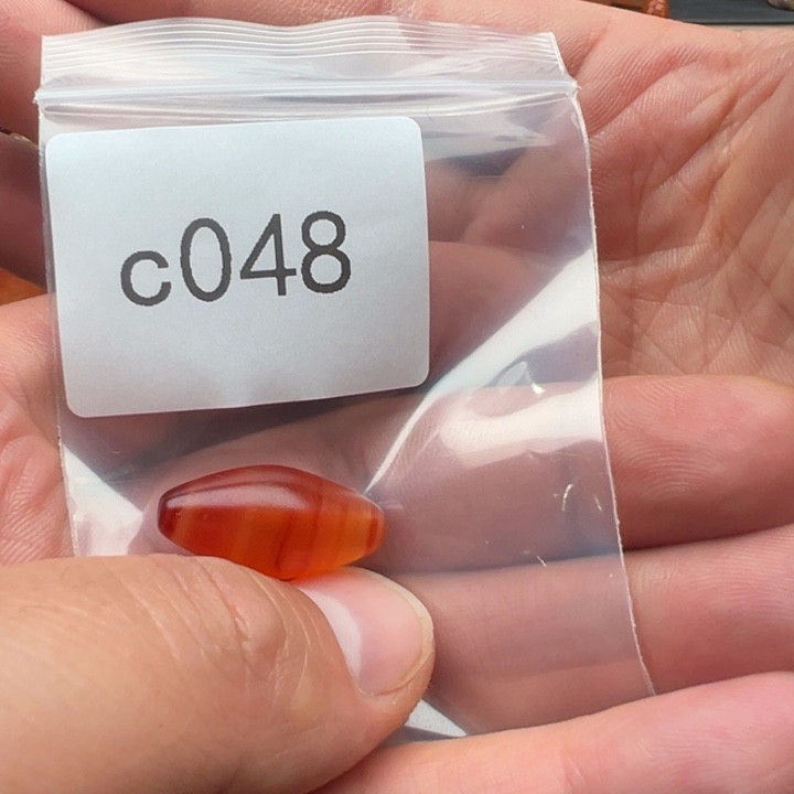 用***1玛瑙/玉髓未镶嵌珠宝半成品