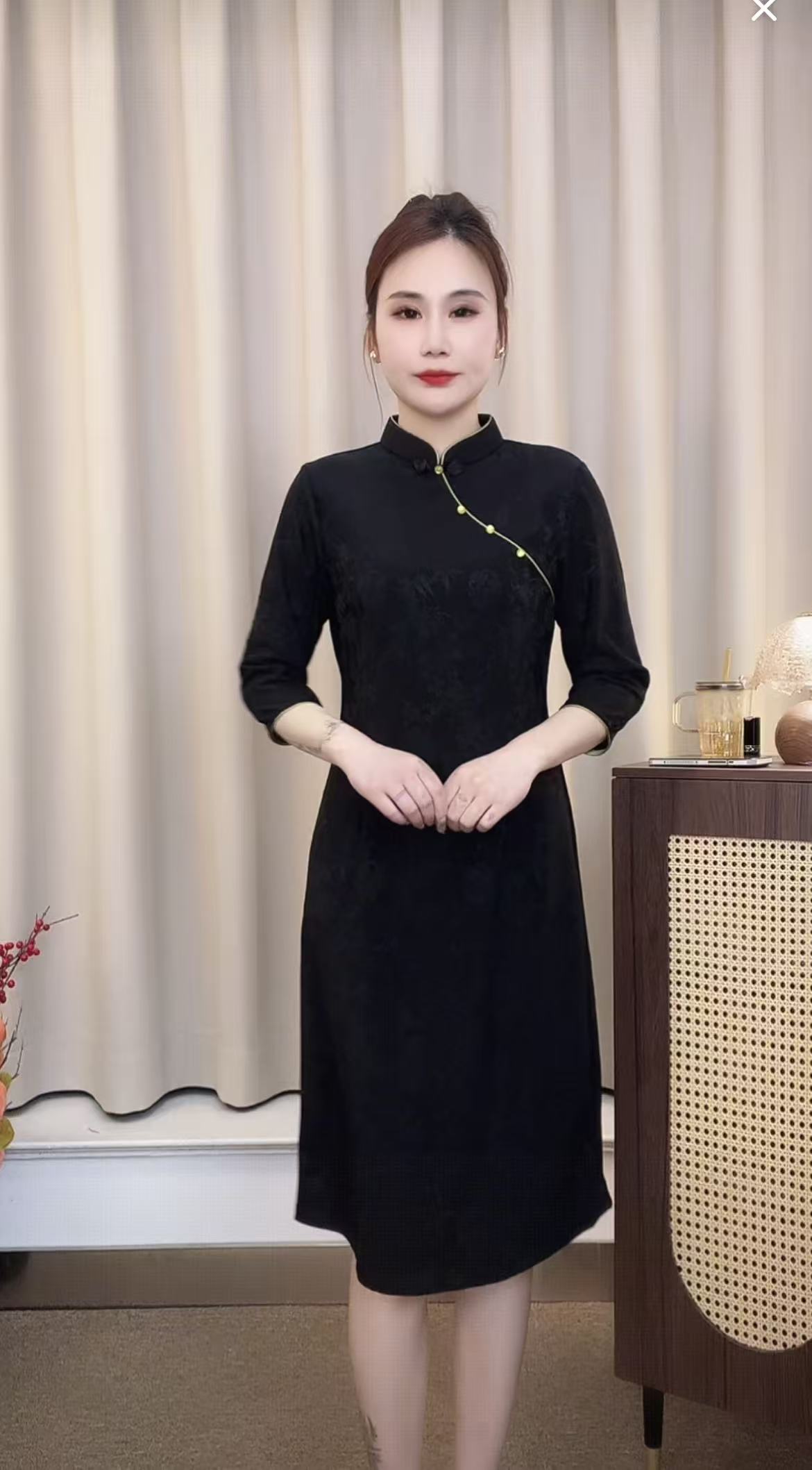 秋意浓-2025年秋款不加绒改良旗袍修身气质优雅