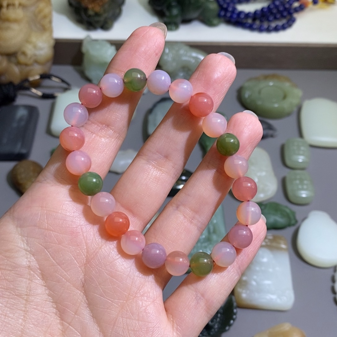 玛瑙/玉髓颈饰未镶嵌