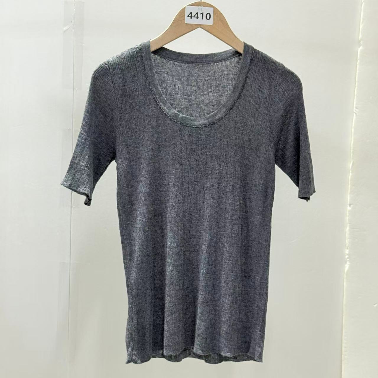 4410号纯色百搭领口金属链设计感针织短袖