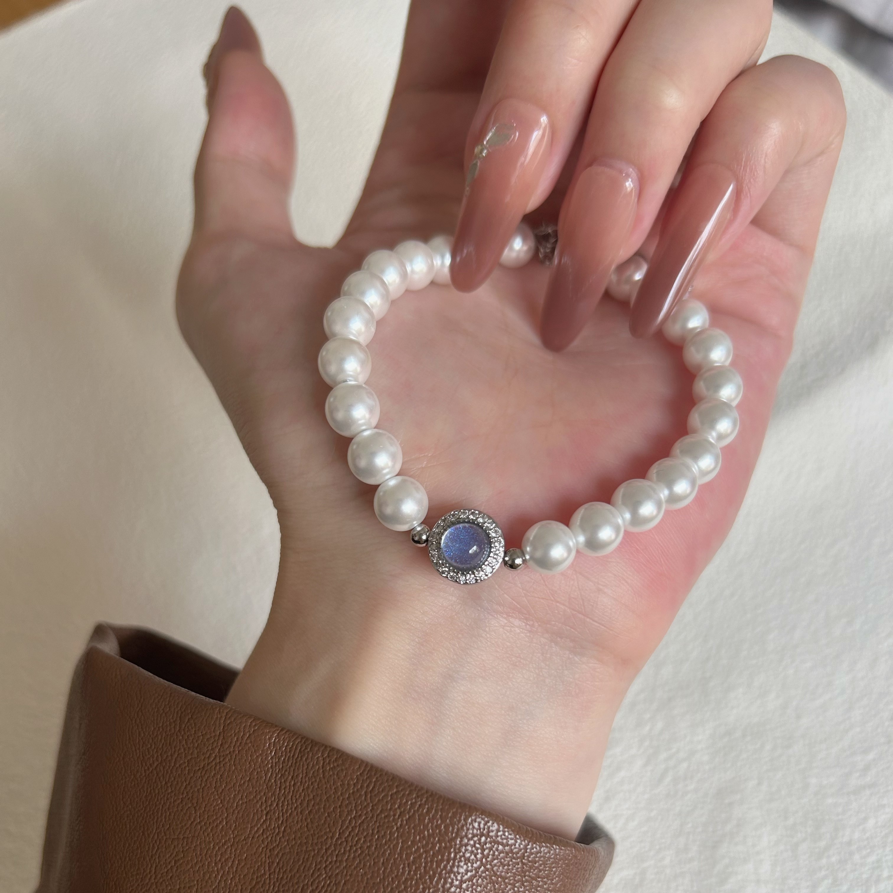 铜合金仿珍珠手链 贝珠海洋人鱼气质蓝色简约百搭轻奢小众ins礼物