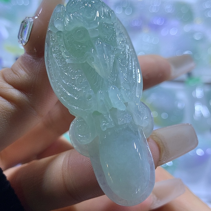 翡翠未镶嵌颈饰天然翡翠A货吊坠