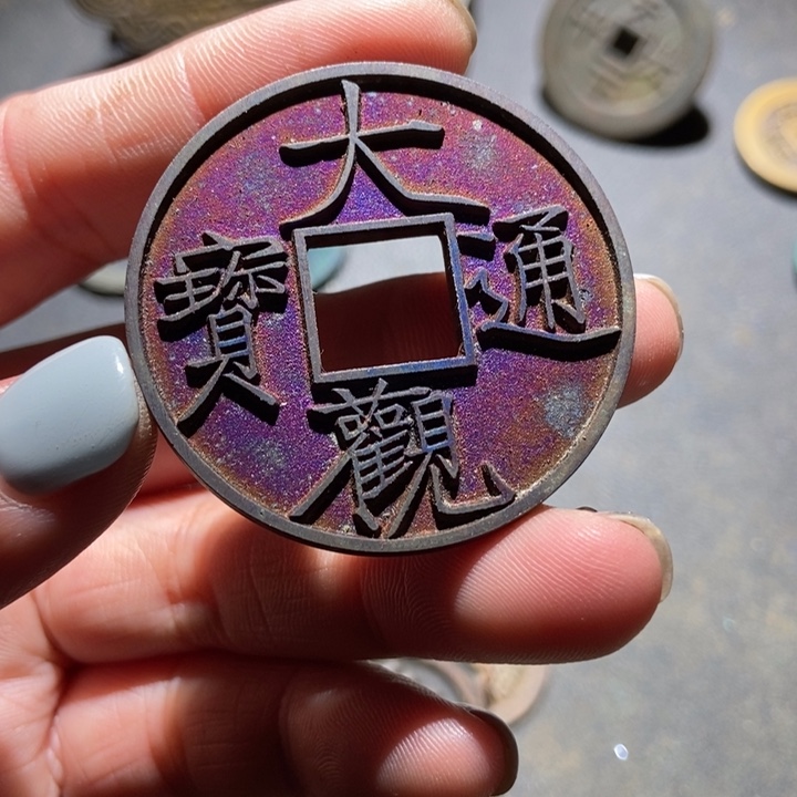 纸***华铜现代工艺品仿制品