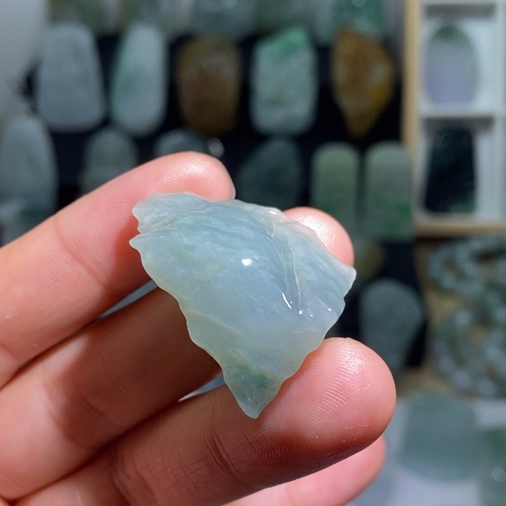 定制翡翠未镶嵌小挂件