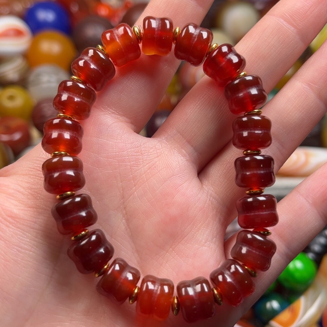 玛瑙/玉髓颈饰未镶嵌