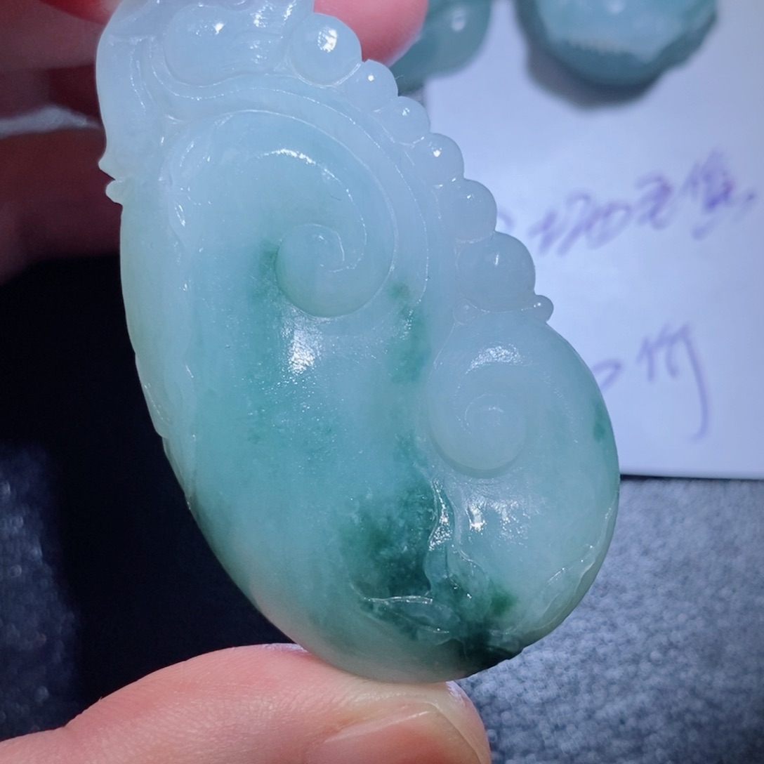 定制翡翠未镶嵌毛货