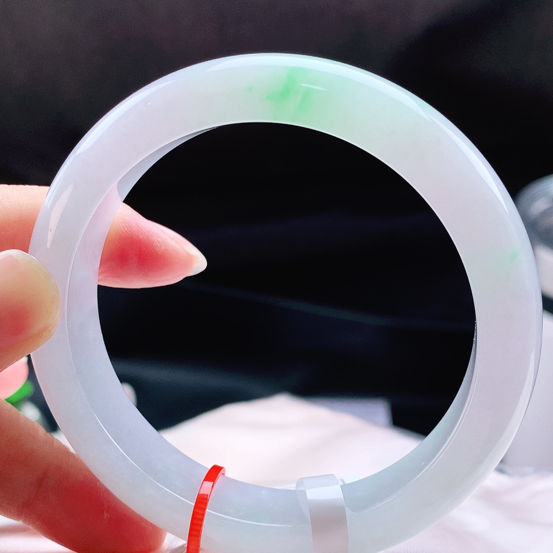 未镶嵌手镯翡翠58冰阳绿