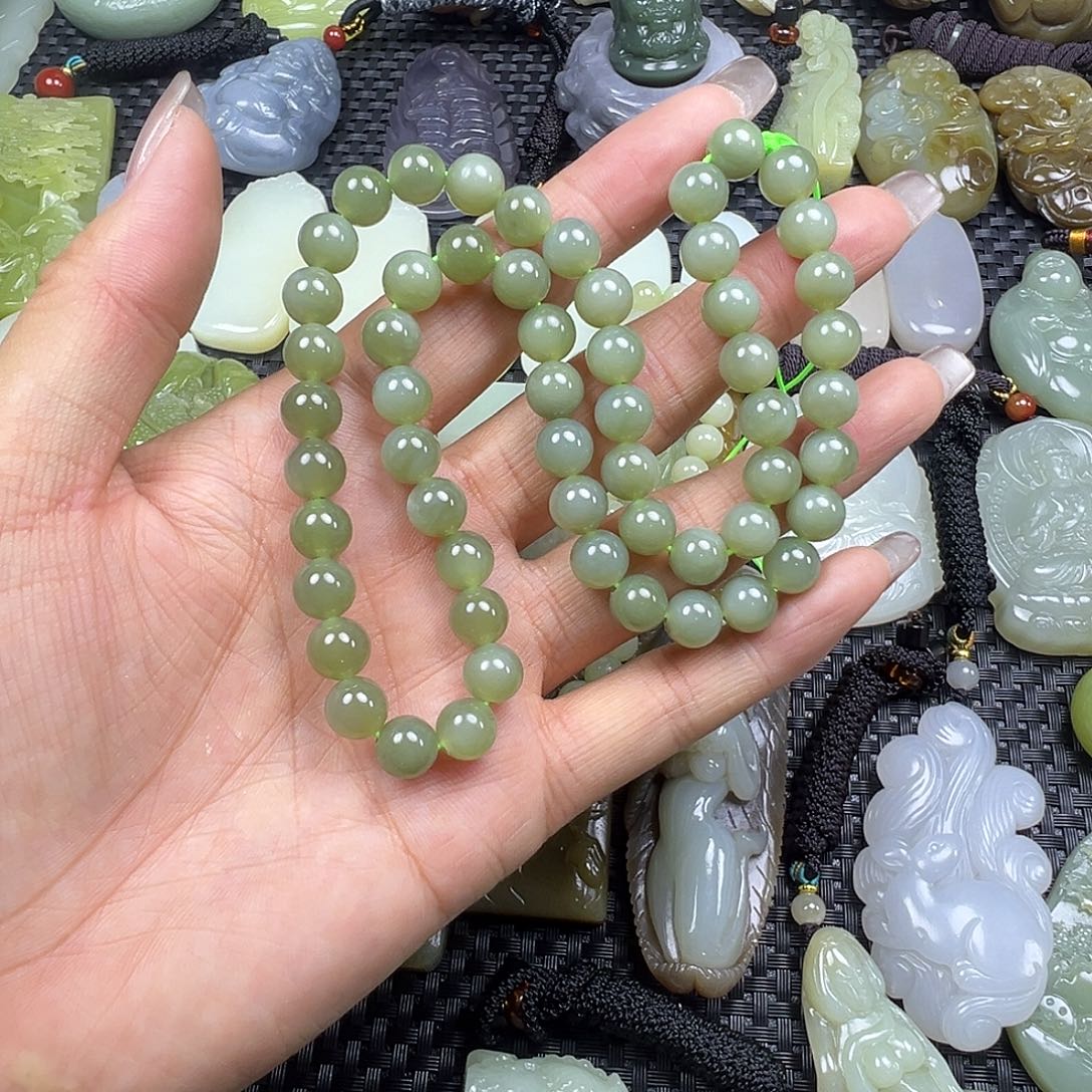 和田玉未镶嵌吊坠(不含链)福利漏，不退不换，卡8