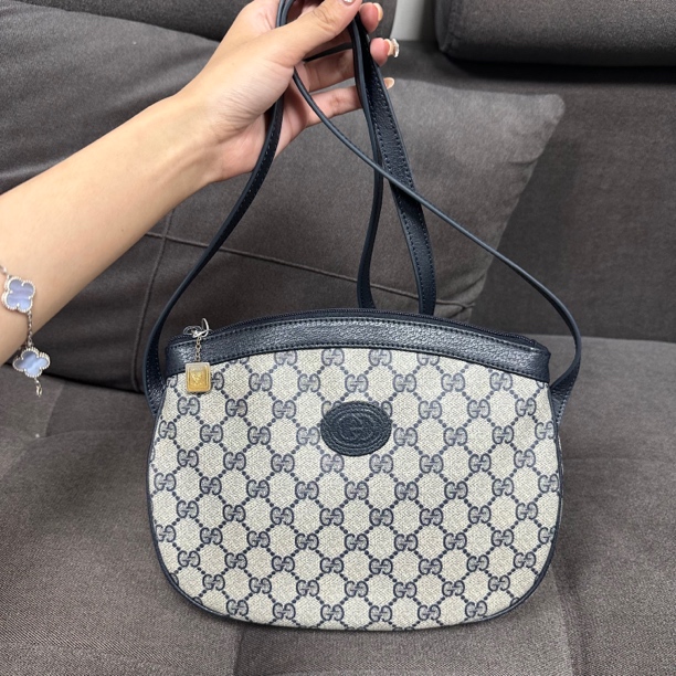 95新 GUCCI/古驰 兔兔奢菠萝/古驰斜挎包/04028