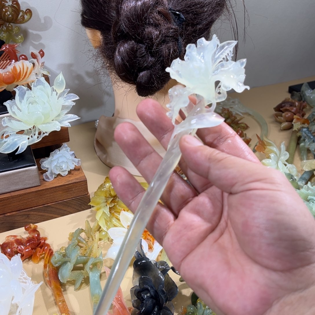 ****懿蛇纹石玉未镶嵌发簪