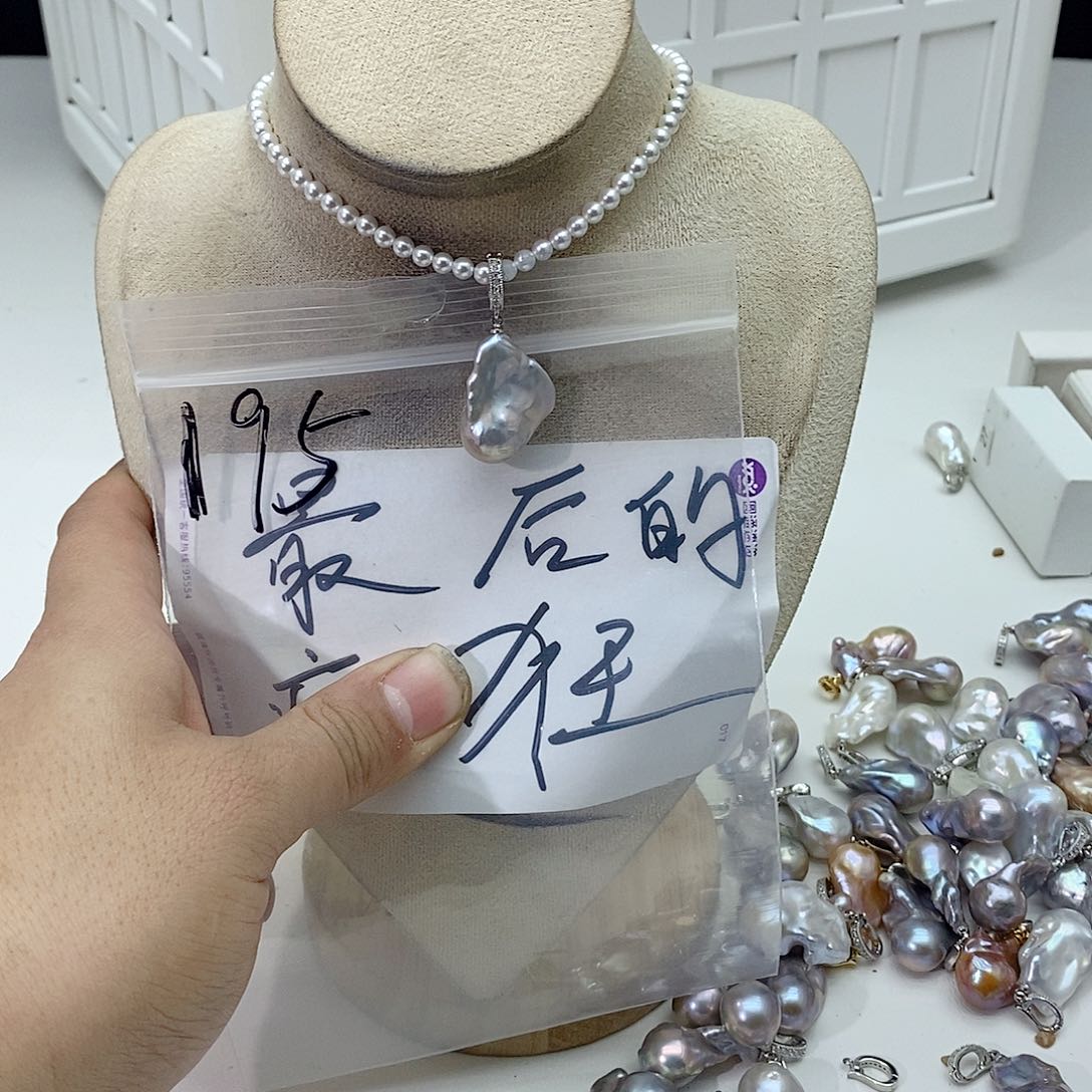 淡水珍珠颈饰合金