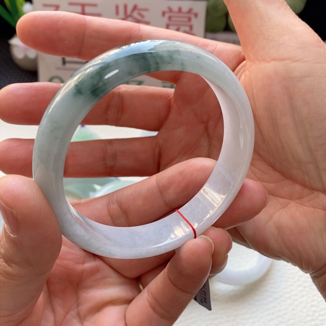 翡翠手镯未镶嵌6号