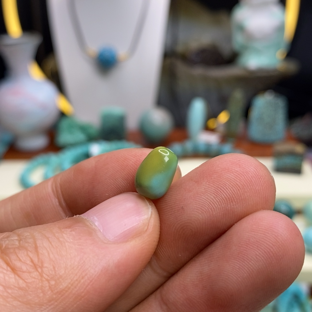 绿松石未镶嵌珠宝半成品