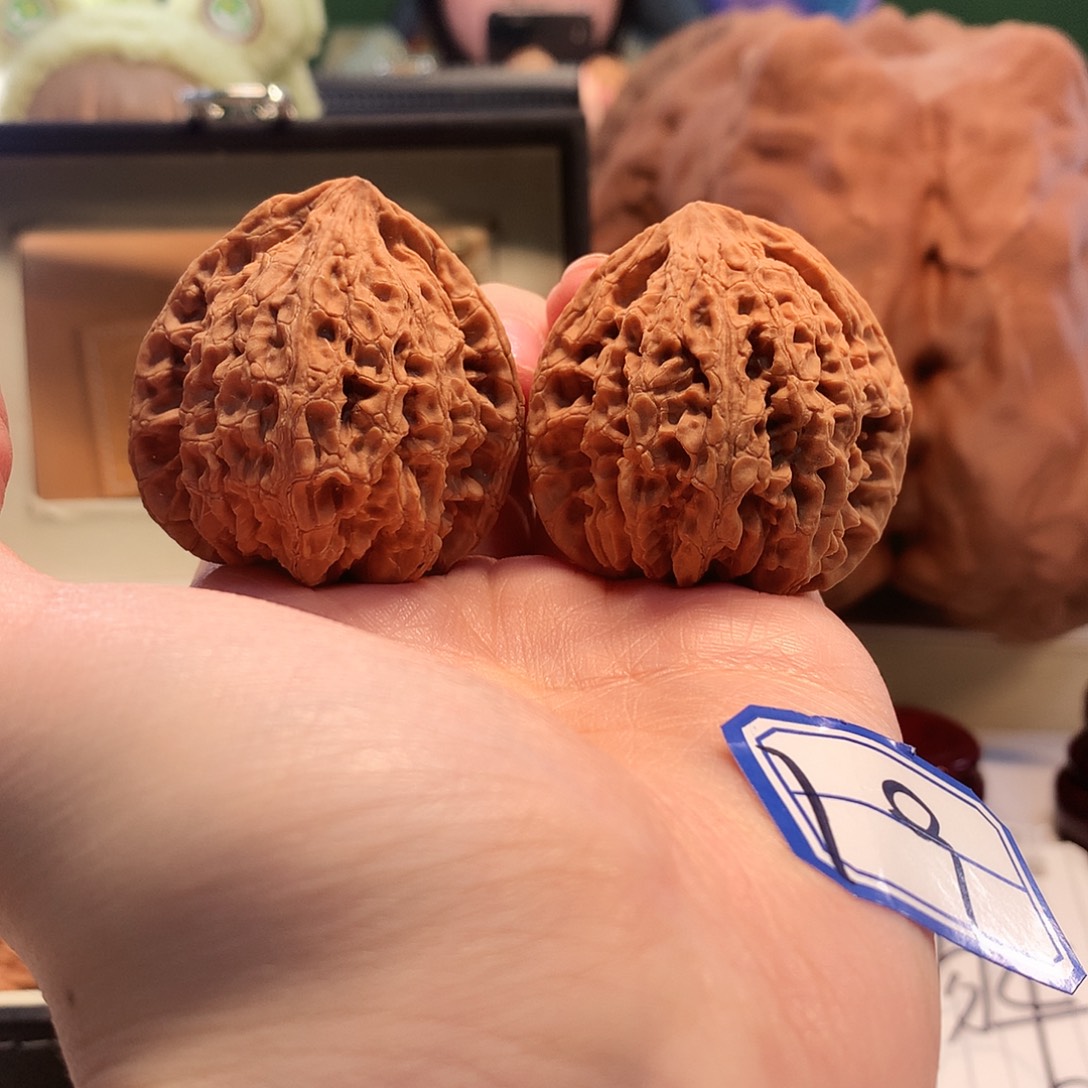 桃核吊坠44尺全品虎头王