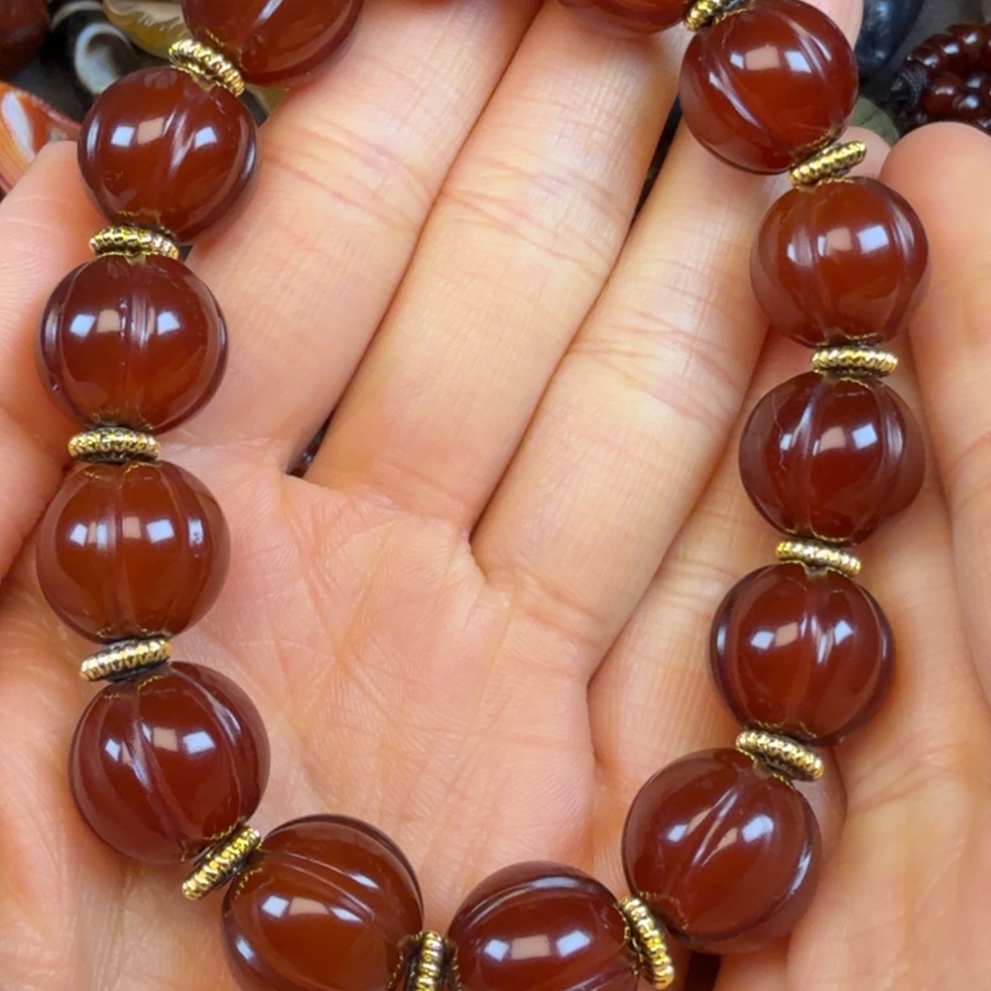 玛瑙/玉髓未镶嵌颈饰