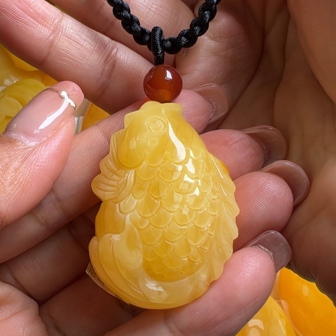 蜜蜡毛衣链未镶嵌无优化