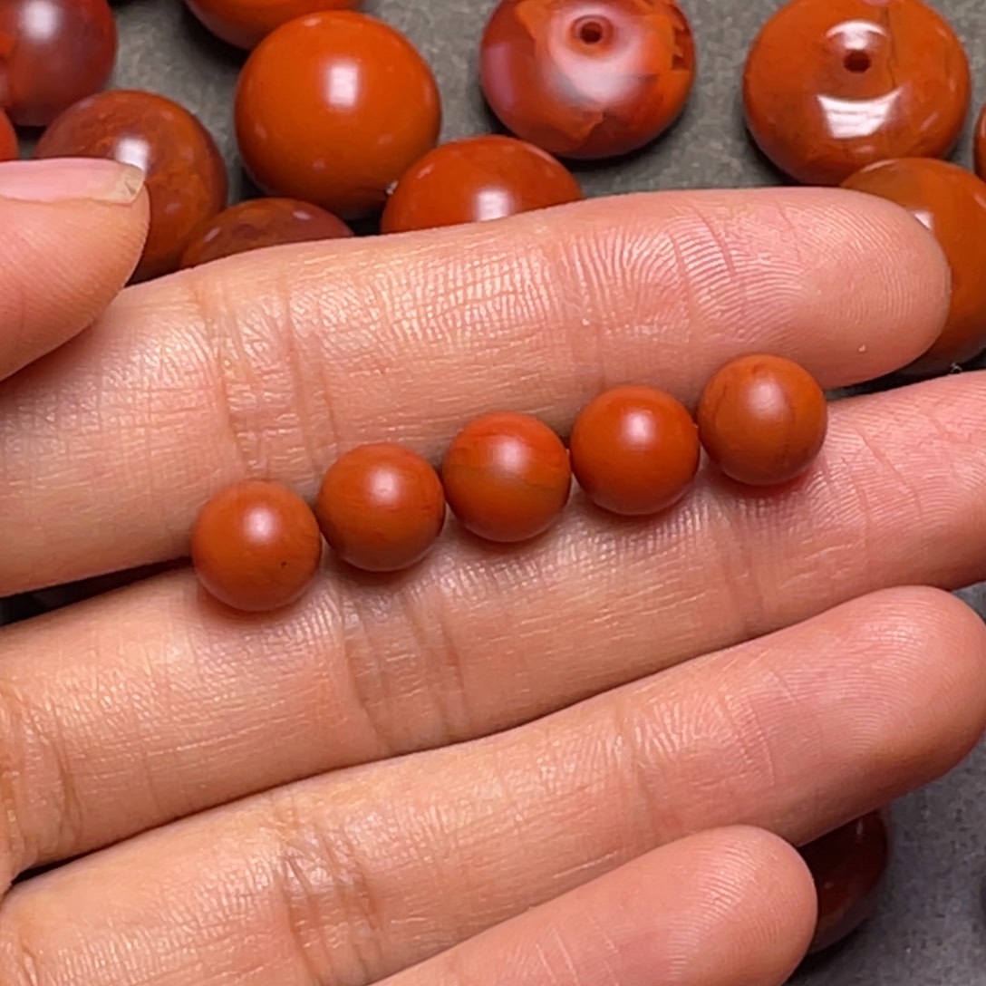 用***7南红玛瑙天然原矿南红珠子12+未镶嵌