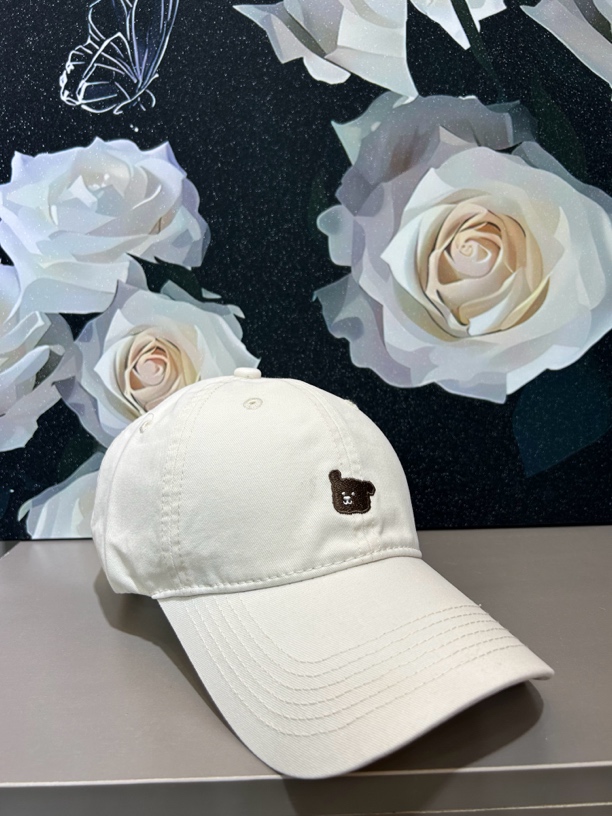 2025新款刺绣小狗棒球帽子女百搭显脸小