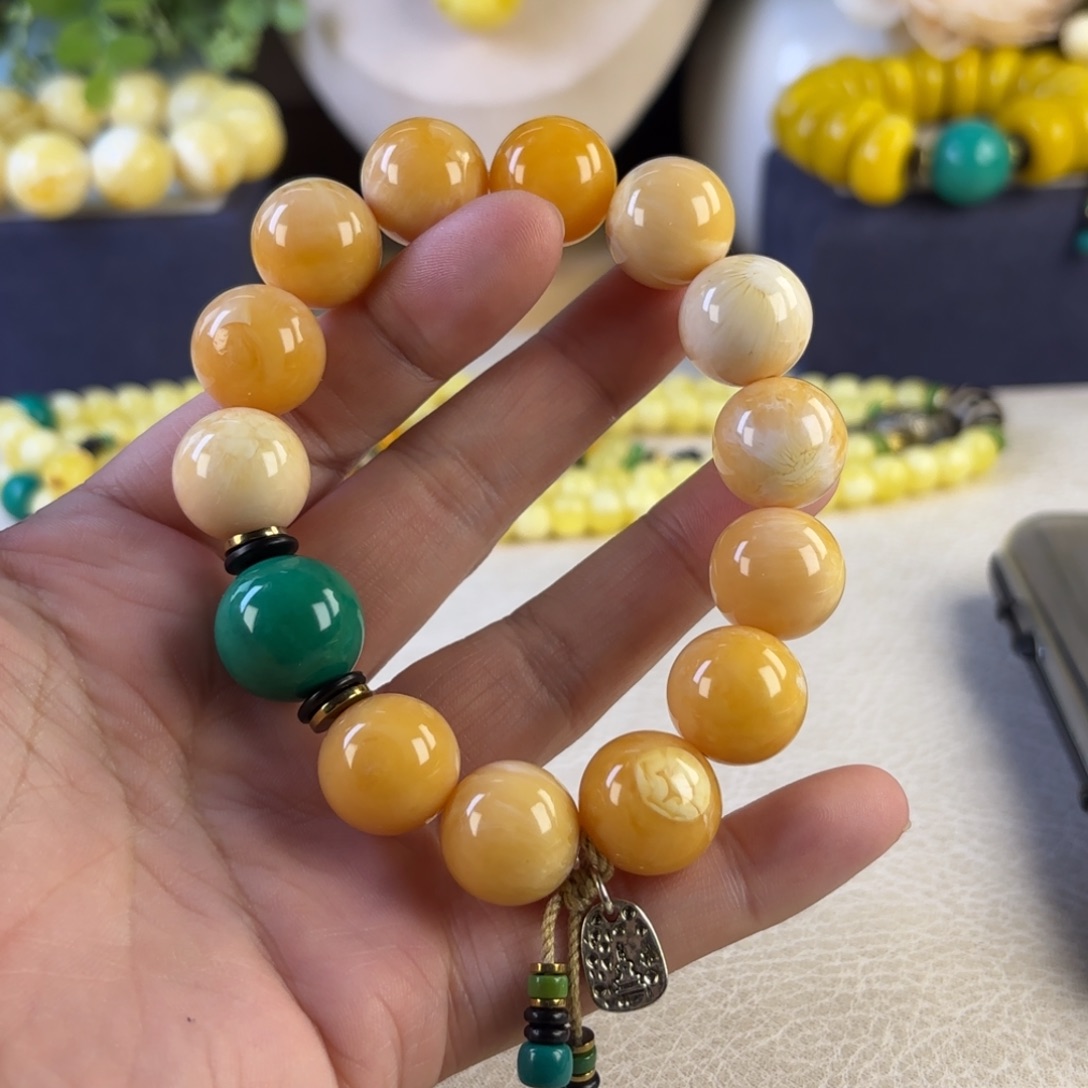 【闪购商品】16mm奶酪白设计款手串