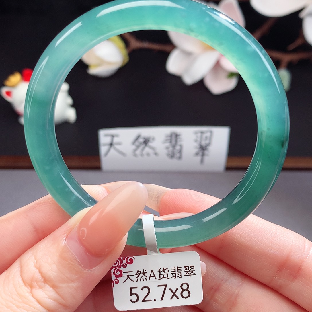 翡翠手镯（圆镯）未镶嵌