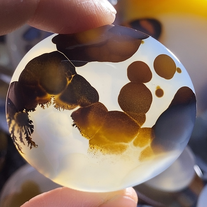 未镶嵌颈饰玛瑙/玉髓