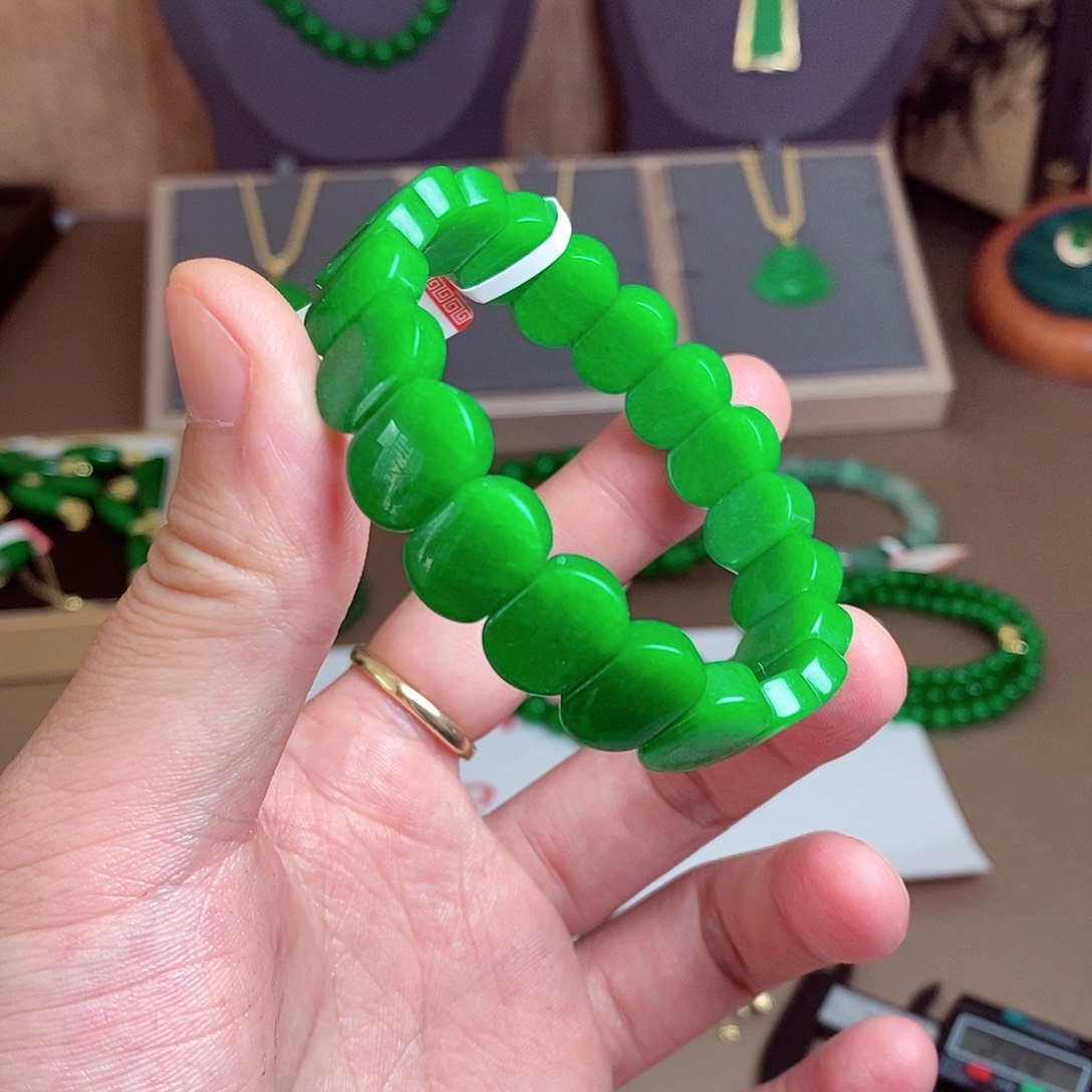 翡翠未镶嵌手串22