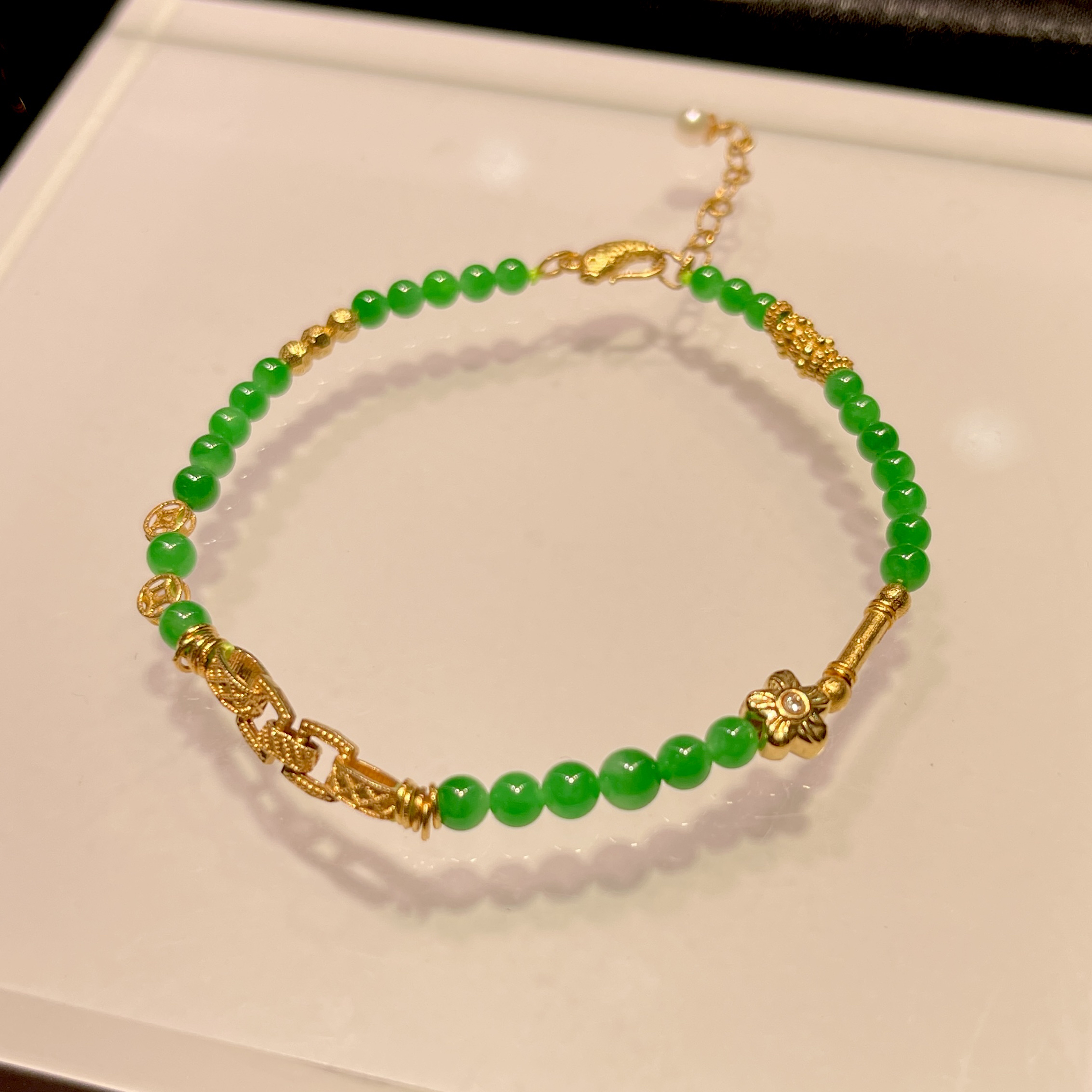 高性价比 18k金翡翠小米珠手链