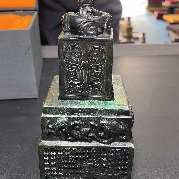 底槽青一物一图发货，支持七天无理由。