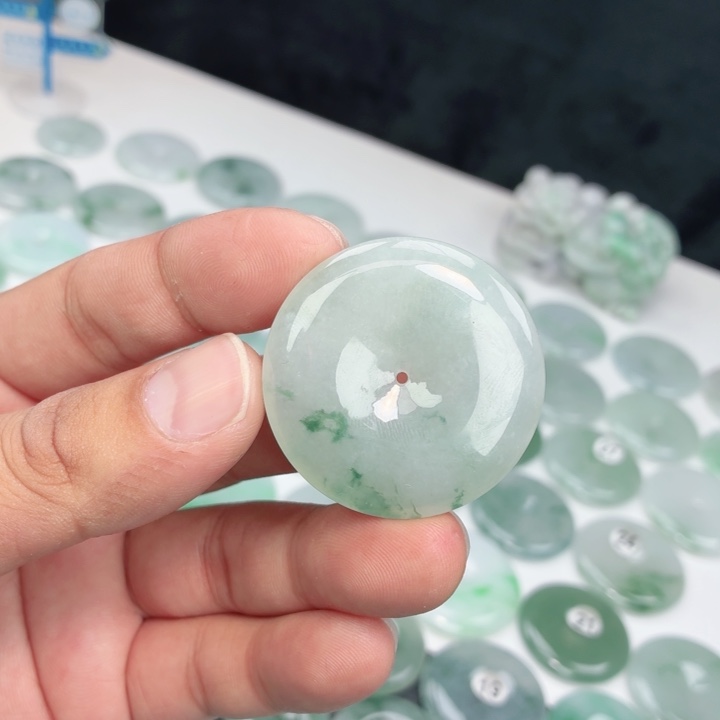 翡翠未镶嵌颈饰缅甸天然A货翡翠39-7.3