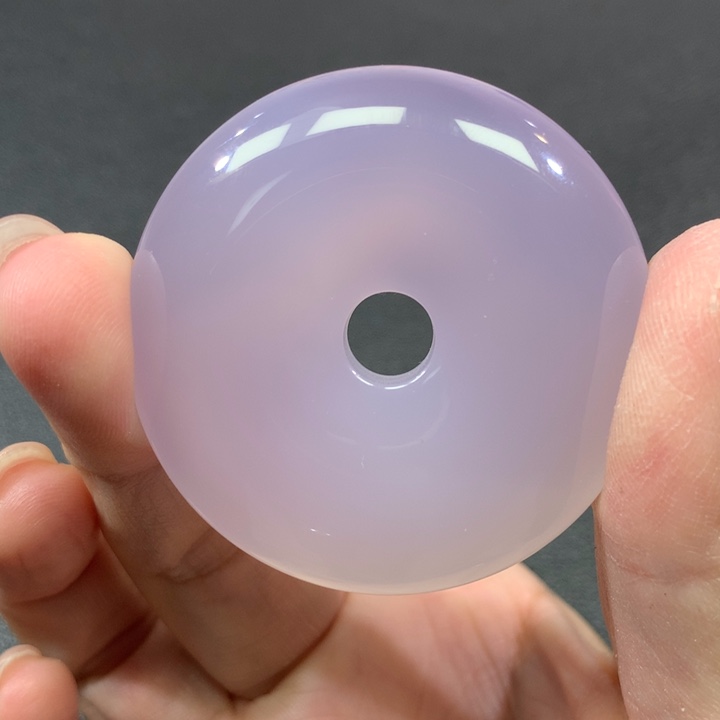 Q***n玛瑙/玉髓未镶嵌颈饰