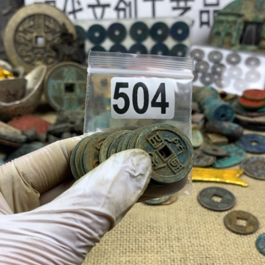 光***路铜现代文创工艺品