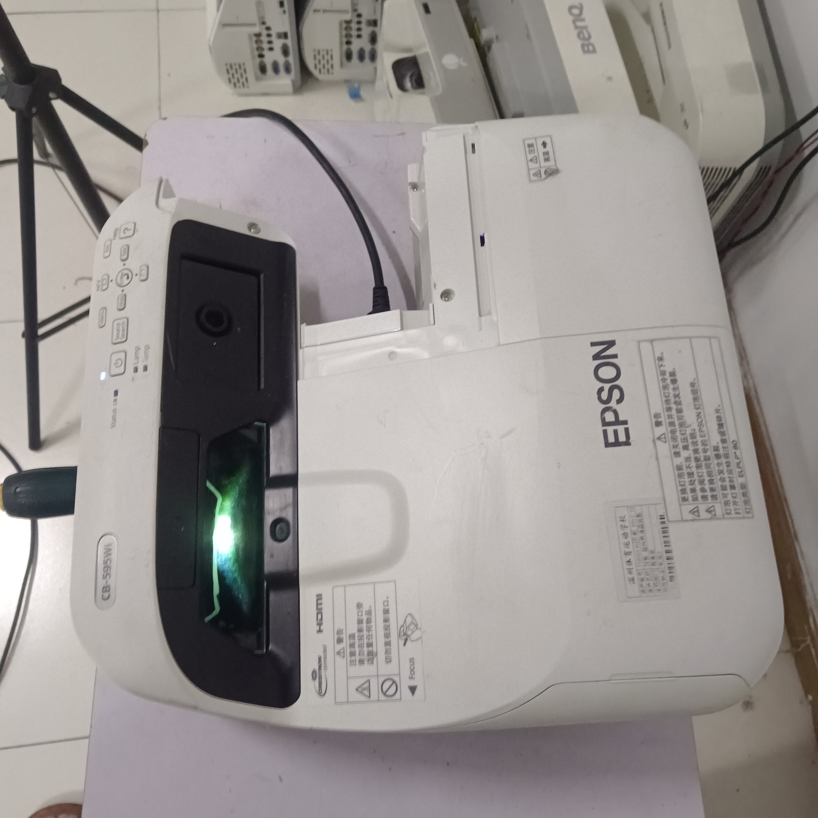 9新 Epson/爱普生 二手爱普生投影仪运费自理