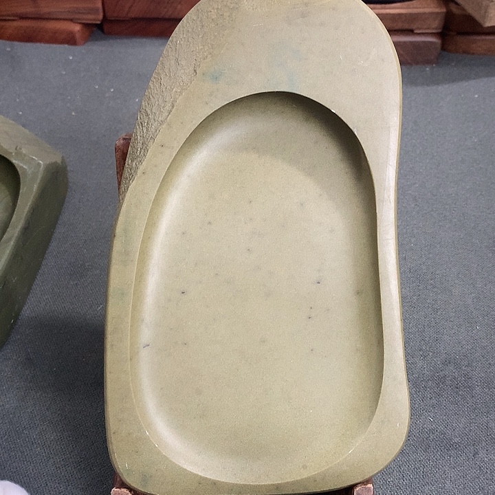 广东肇庆原石端砚