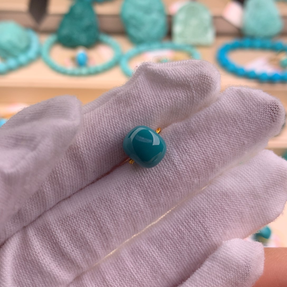 绿松石珠宝奇石未镶嵌9.5*8mm