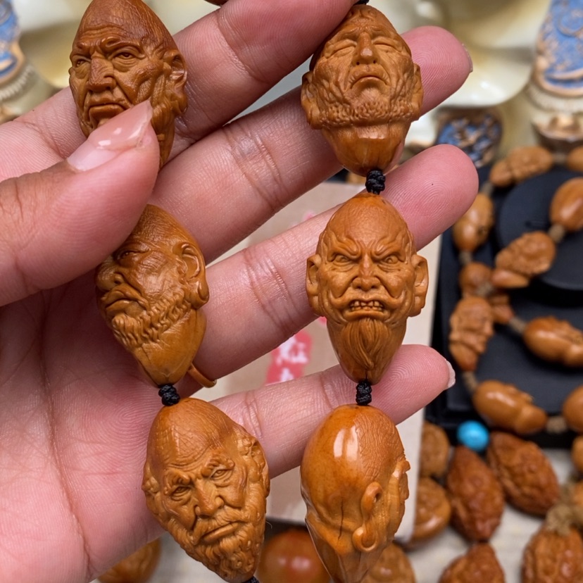 【闪购商品】橄榄核吊坠橄榄手工雕刻工艺