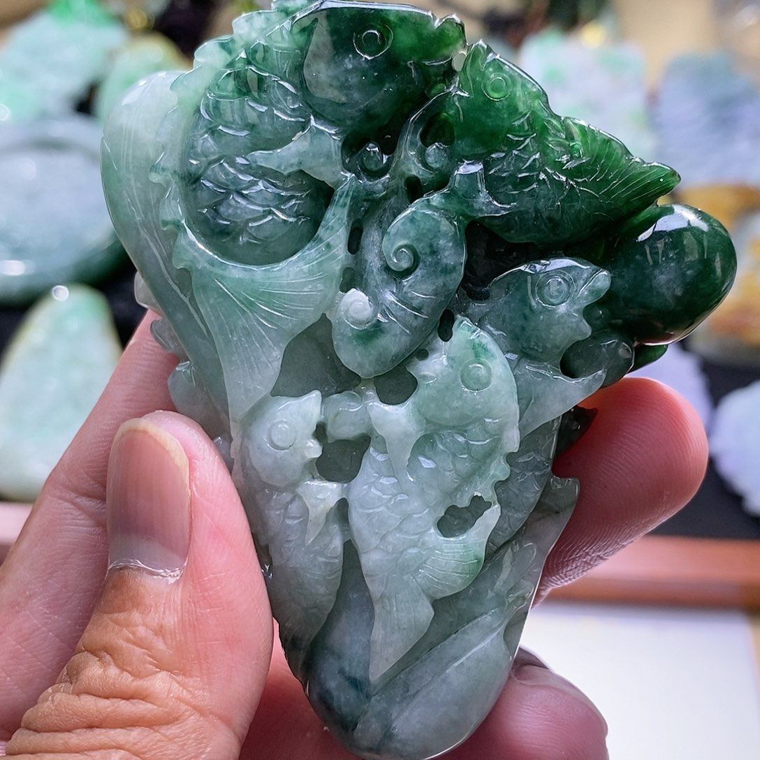【闪购商品】翡翠颈饰未镶嵌1111111111111111