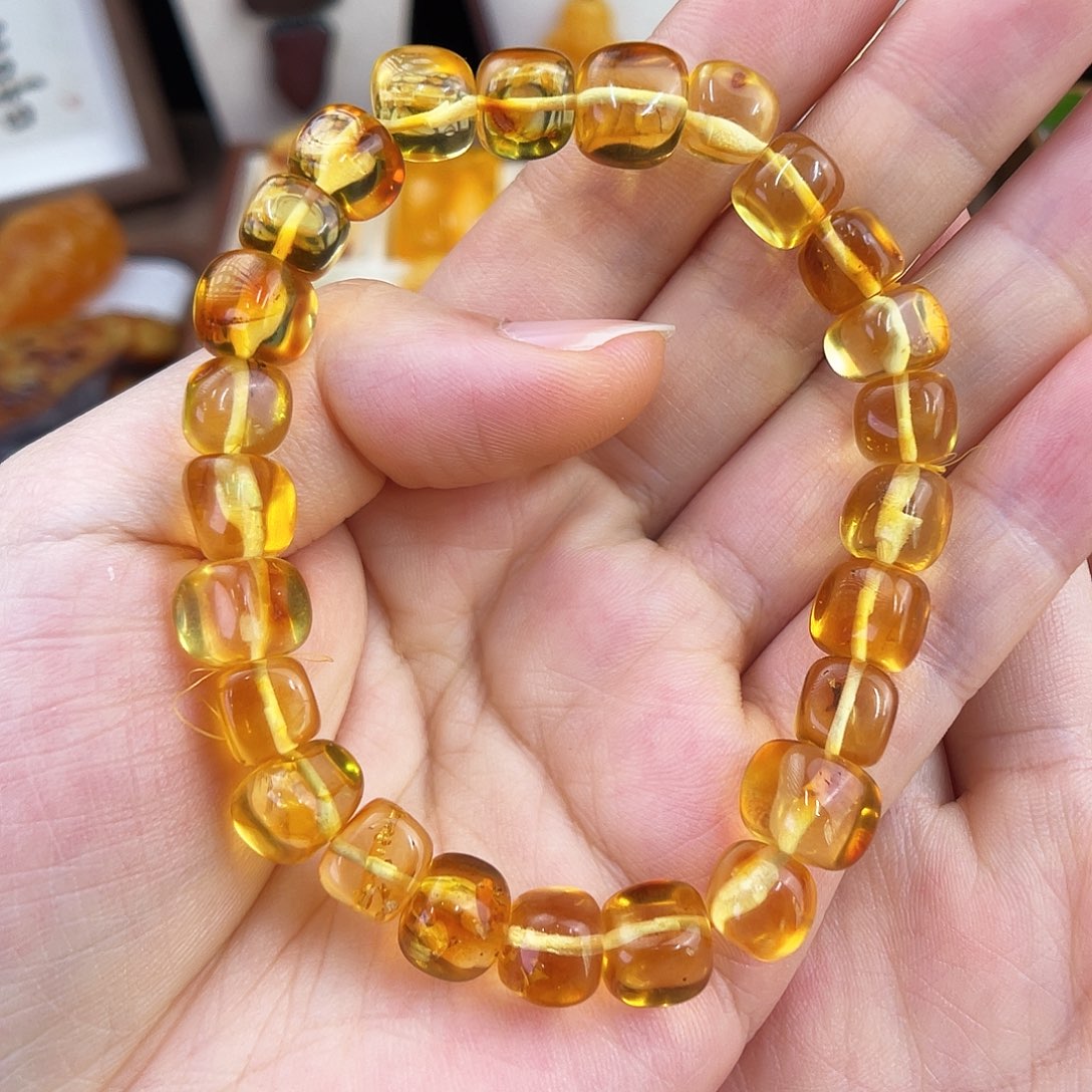 琥珀未镶嵌珠宝奇石