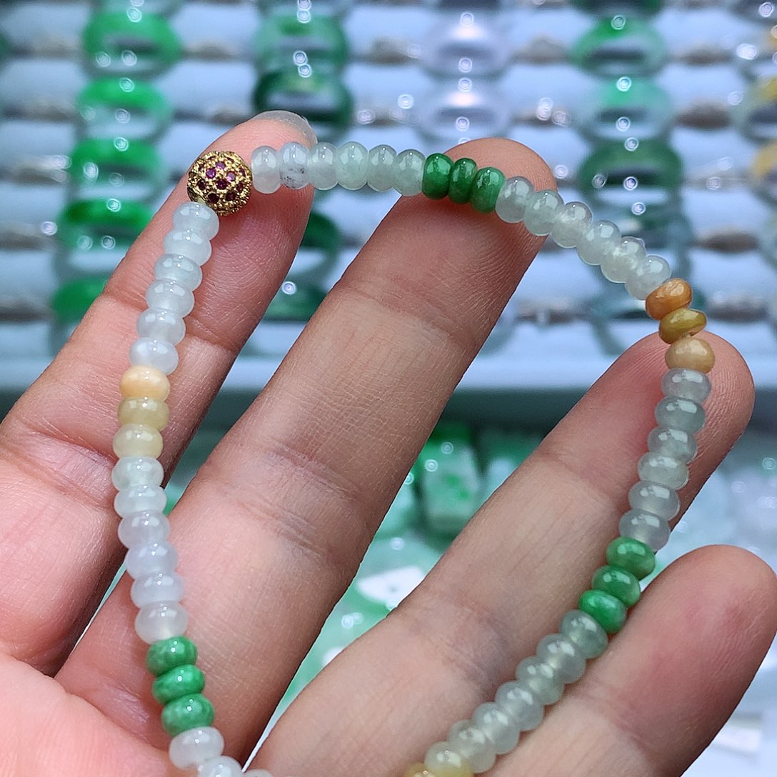 未镶嵌戒指翡翠手串