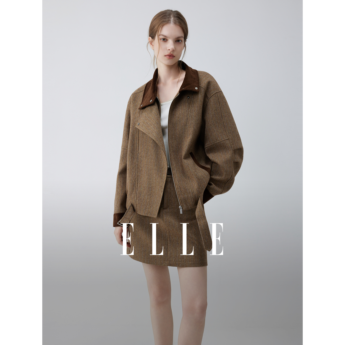 ELLE女装拼接咖色灯芯绒短外套2025秋新款独特绵羊毛夹克EF52823