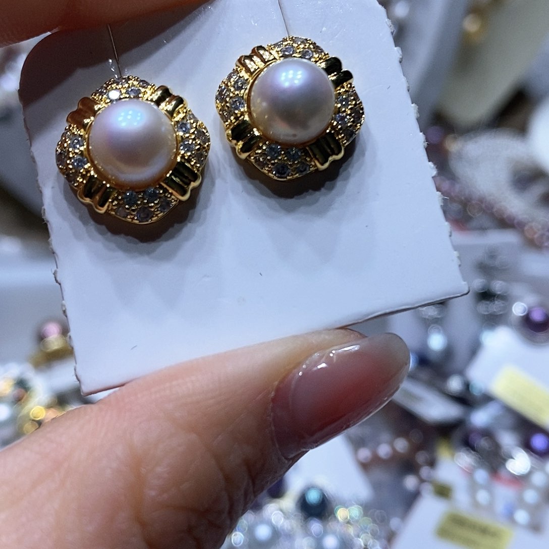 淡水珍珠吊坠未镶嵌