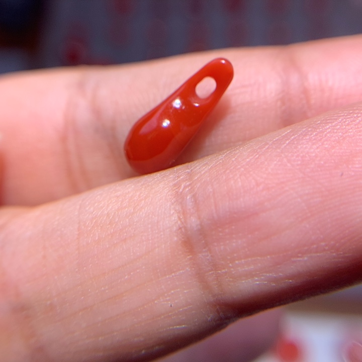 南红玛瑙侧挂未镶嵌瓦西满肉锦红微纹