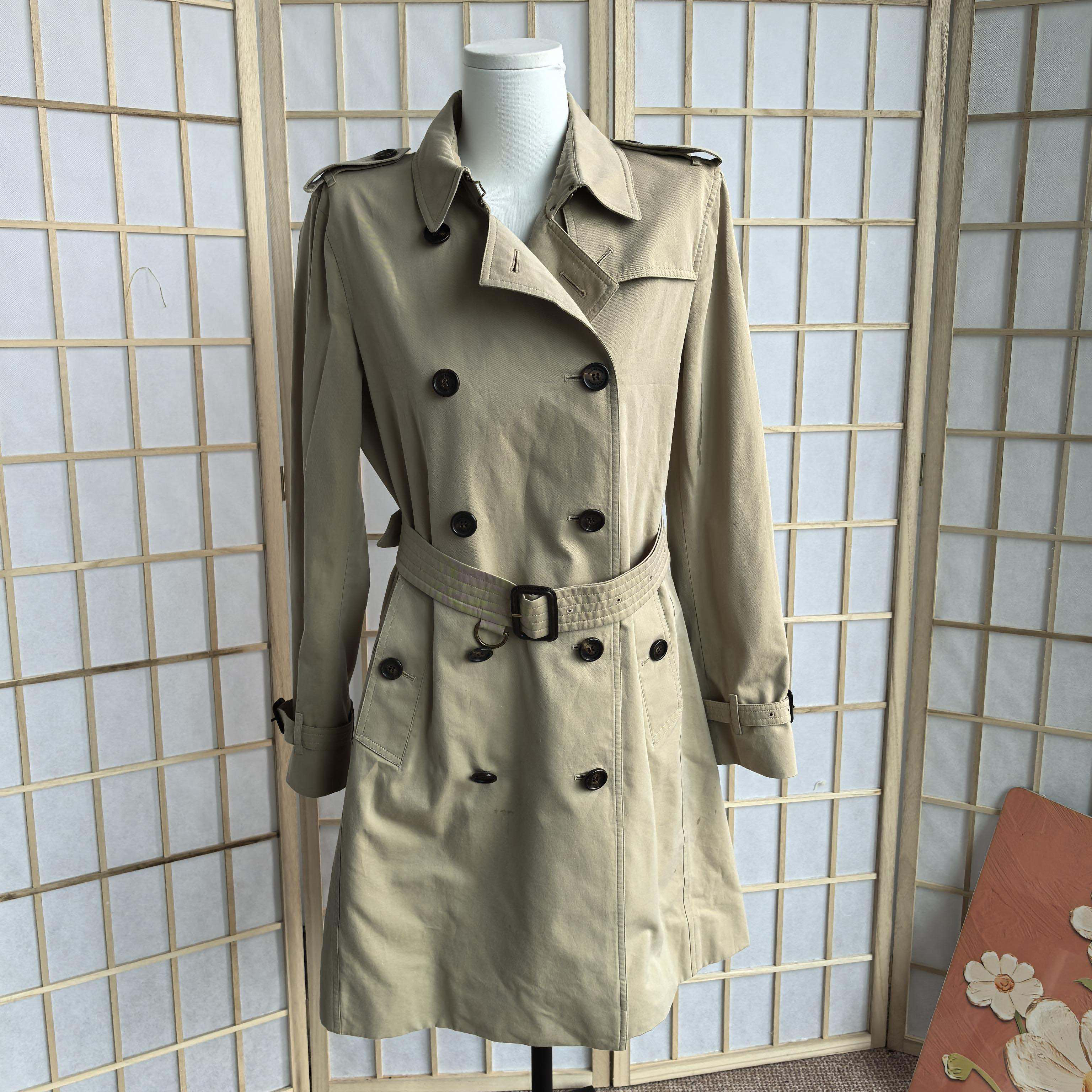99新 BURBERRY/博柏利 A10611 Burberry 驼色 风衣 99新 uk12码 