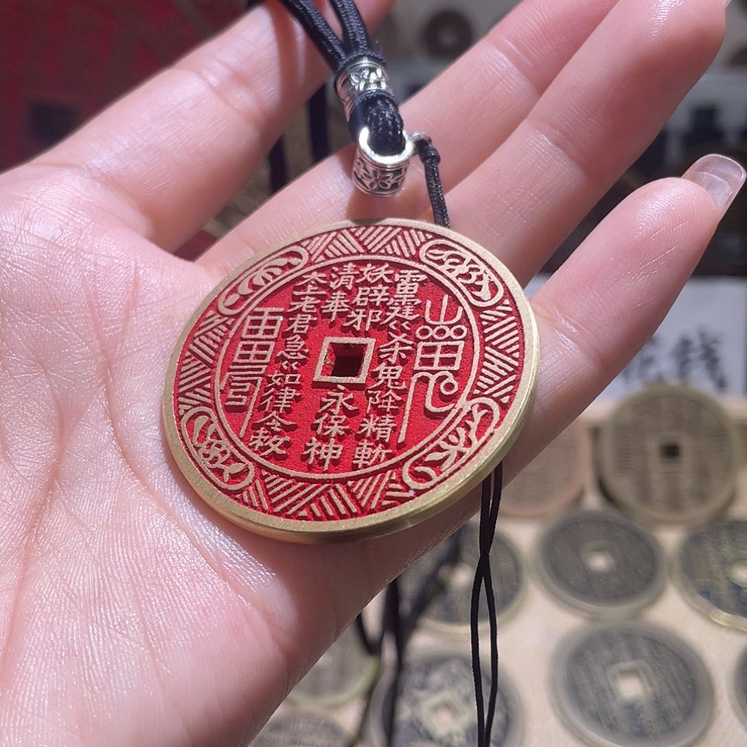 铜铜现代仿制工艺品花钱