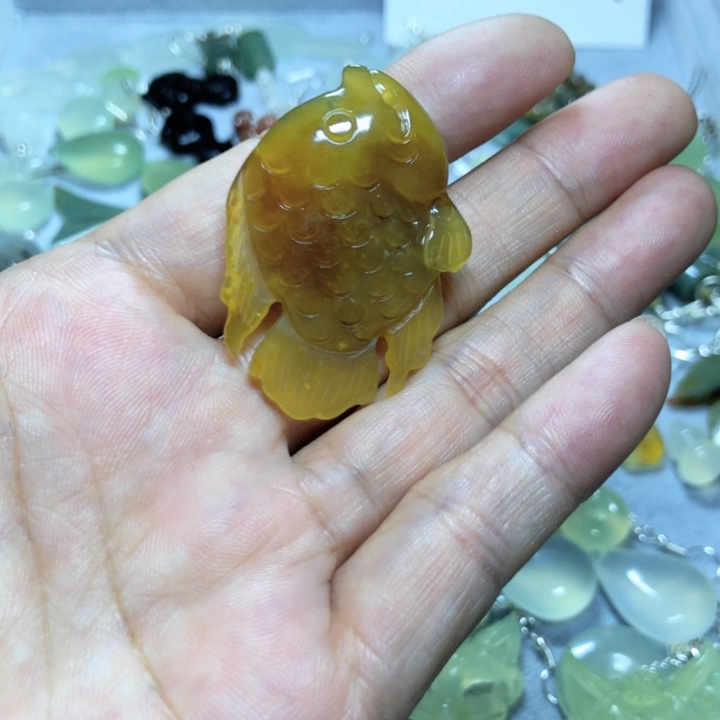 【闪购商品】蛇纹石玉耳环未镶嵌