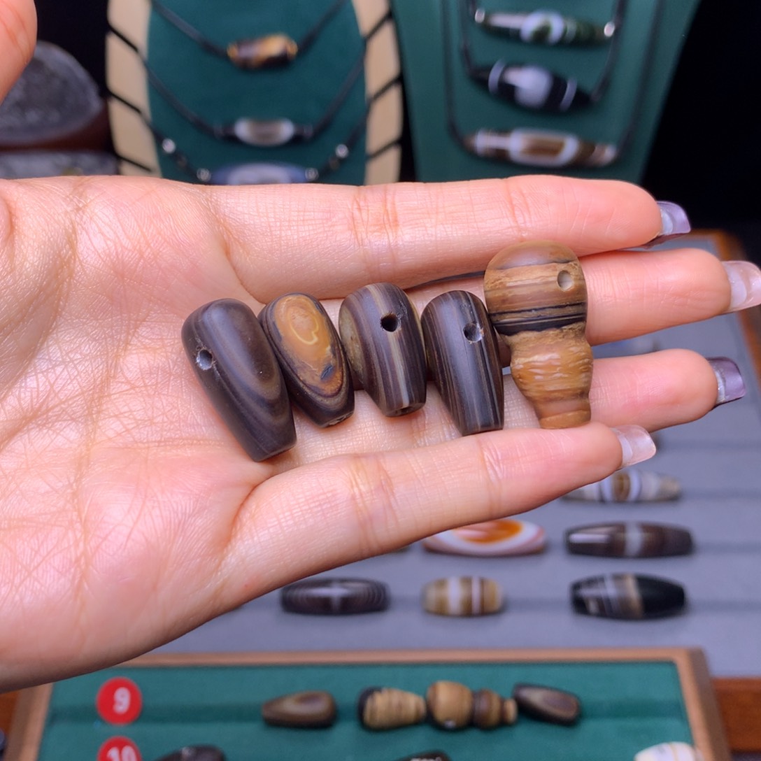 未镶嵌颈饰玛瑙/玉髓@****8